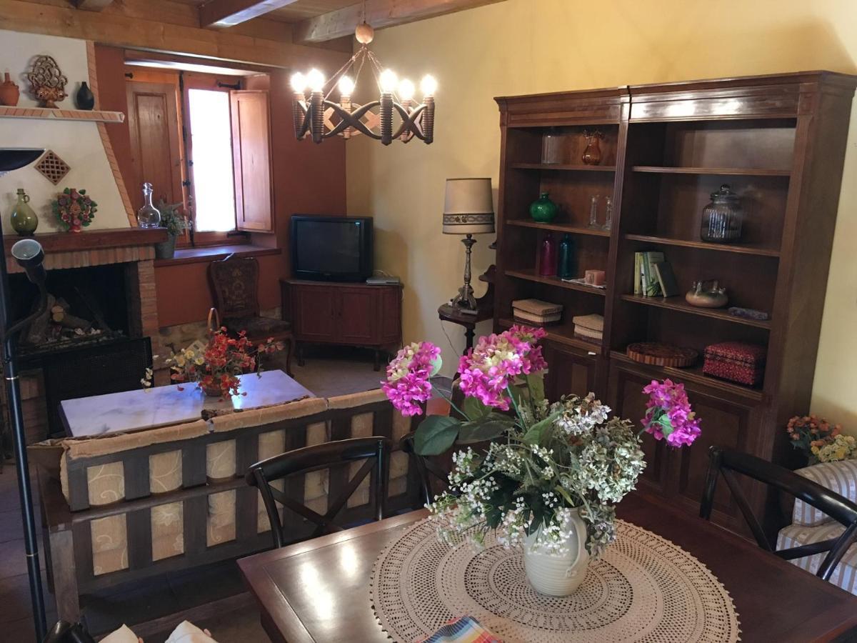 הוילה Veguellina de Órbigo Casa Deogracias מראה חיצוני תמונה